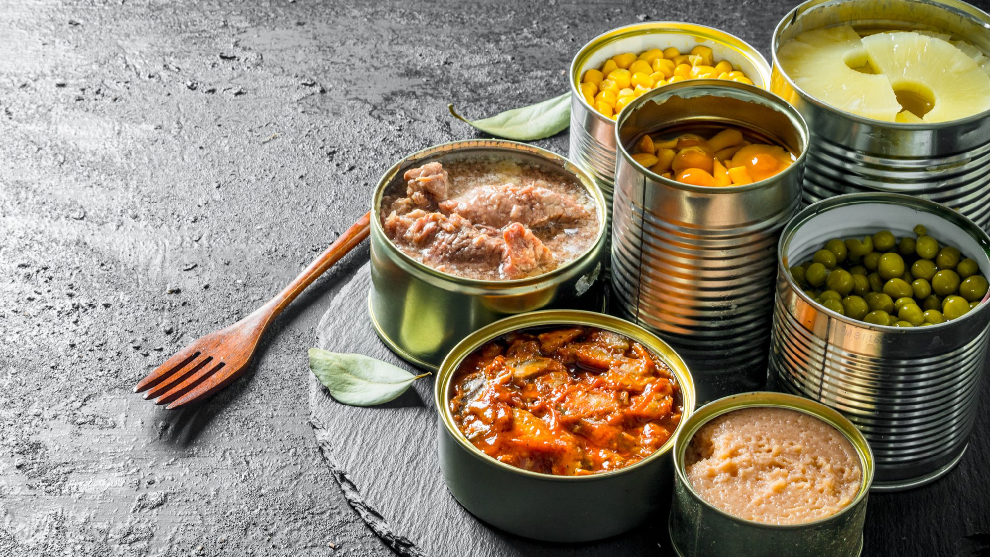 المعلبات الغذائية